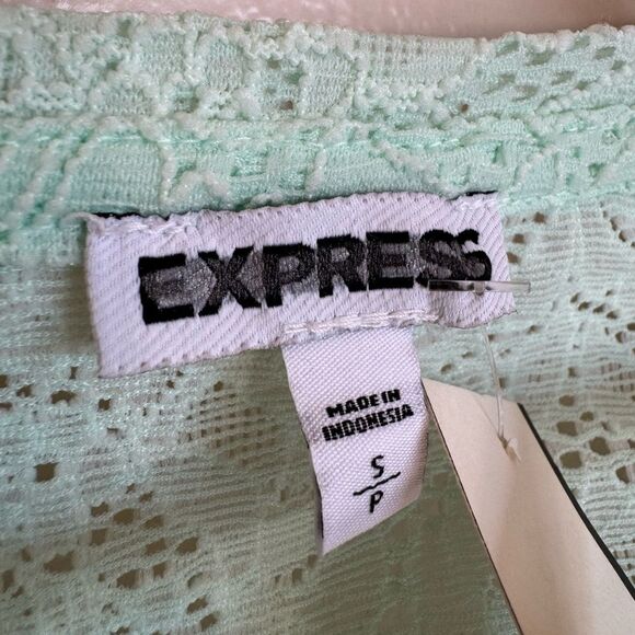 SALE! Mint Express Scoop Neck Half Sleeve Top Size S NWT - Picture 6 of 6
